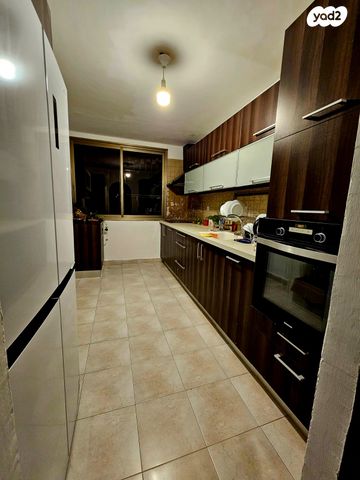 דירה, מפרץ שלמה 12, קרית שרת מזרח, חולון