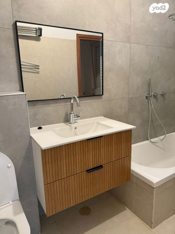 דירה, נחל פרת 4, אחוזת דניה, חדרה