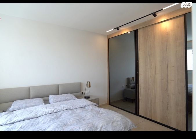 דירה, משה דיין 6, גיורא, רמלה