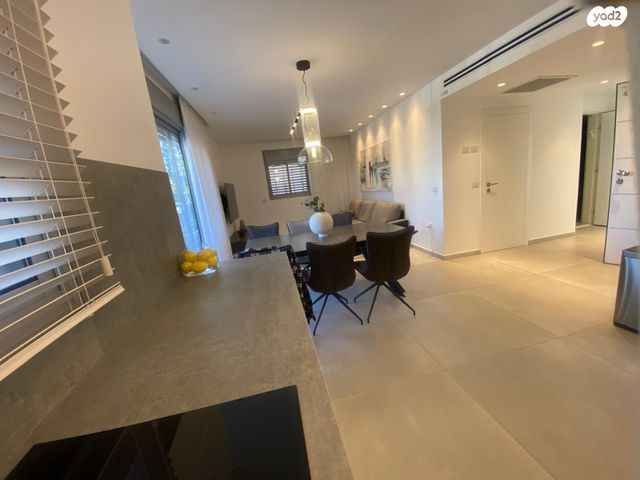 דירה, מקווה ישראל 22, אגרובנק, חולון