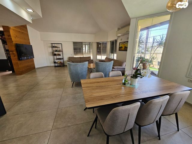 בית פרטי/ קוטג', מירון 16, קרית בנימין, קרית אתא