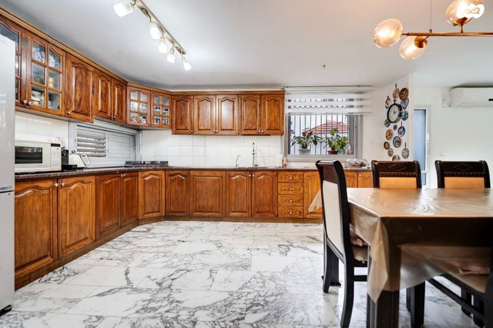 בית פרטי/ קוטג', אסתר המלכה 4, נווה חוף, ראשון לציון