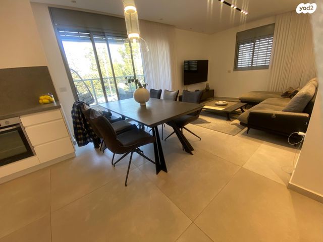 דירה, מקווה ישראל 22, אגרובנק, חולון