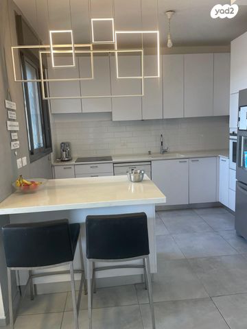 דירה, דרך הים 20, גני תקווה צפון, גני תקווה