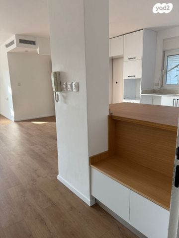 דירה, נחל פרת 4, אחוזת דניה, חדרה