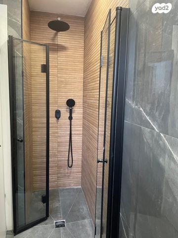 דירה, רמז 16, רמז, מערב ותיק, ראשון לציון