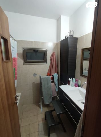 דירה, תשרי 4, קרית השרון, נתניה