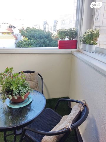 דירה, דרך מנחם בגין 48, הדר גנים, פתח תקווה