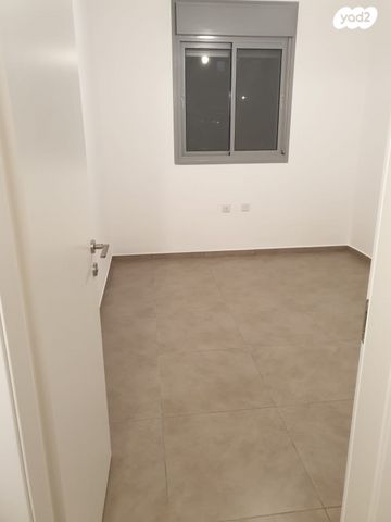 דירה, אליהו הנביא 41, פסגות אפק, ראש העין