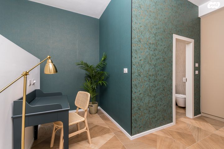 דופלקס, אסתר המלכה 60, האצטדיון, טבריה