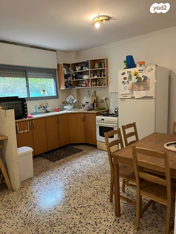 דירת גן, ערבה 9, הפרסה, כרמיאל