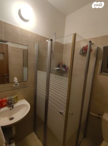 דירה, תשרי 4, קרית השרון, נתניה