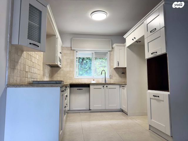 בית פרטי/ קוטג', הערבה 20, יערת העמק, מגדל העמק