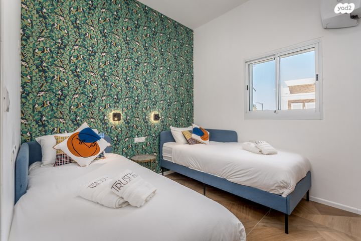 דופלקס, אסתר המלכה 60, האצטדיון, טבריה