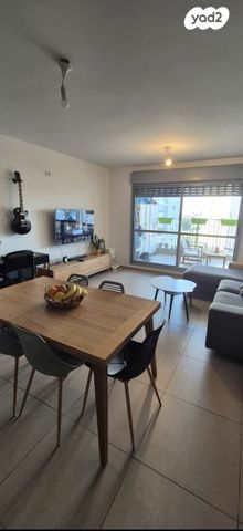 דירה, שקמה 5, בית דגן, בית דגן