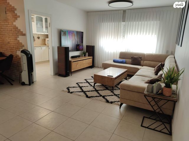 דירה, מבצע אסף 2, נווה זאב, נאות אילן, באר שבע