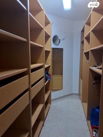 דו משפחתי, האחווה 12, שכונה 4, תל מונד