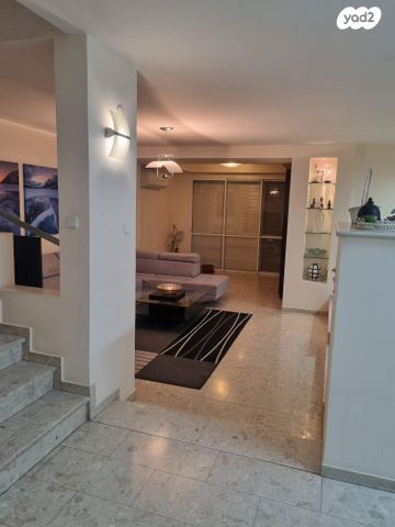 בית פרטי/ קוטג', אורנים 10, רמת אילן, גבעת שמואל