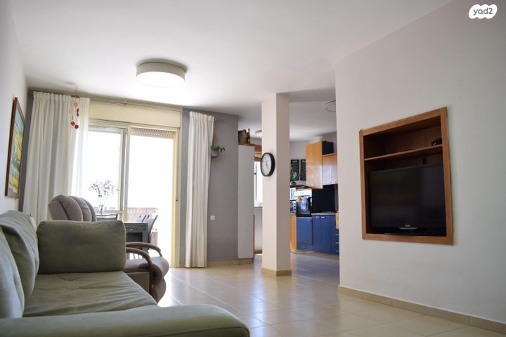 דירה, גלבוע 33, שכונה ה'-ו', מבשרת ציון