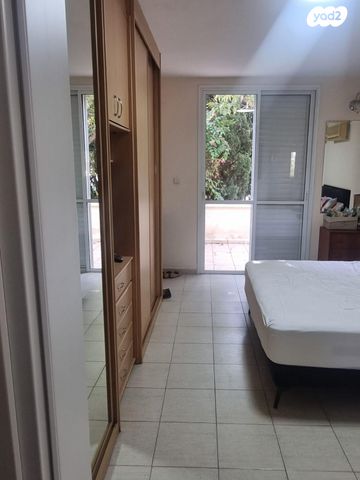 בית פרטי/ קוטג', אורנים 10, רמת אילן, גבעת שמואל