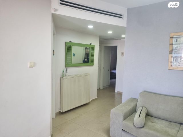 דירה, גלבוע 33, שכונה ה'-ו', מבשרת ציון