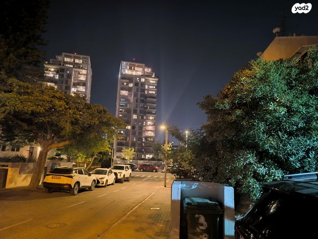 מאיר מרגלית 8