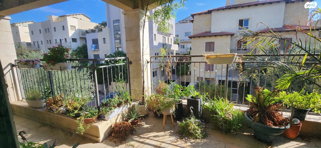 דירה, שלמה המלך 20, רסקו ג', הוד השרון