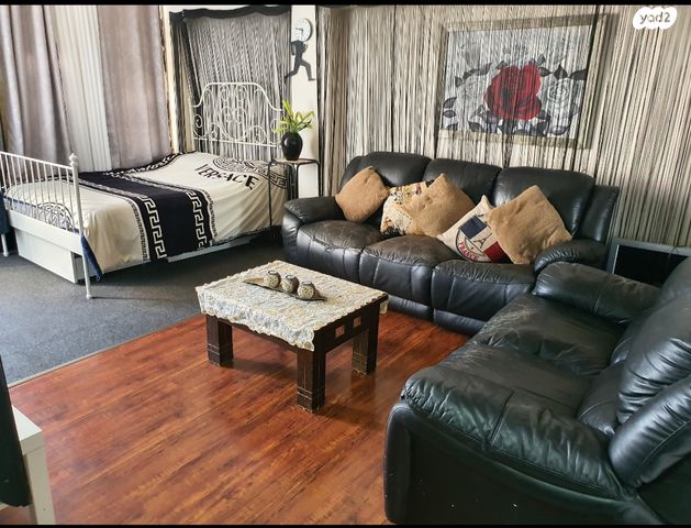 יחידת דיור, ירושלים 16, רוטשילד עצמאות, בת ים