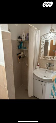 דירה, מעלה גיא אוני 227, ראש פינה, ראש פינה