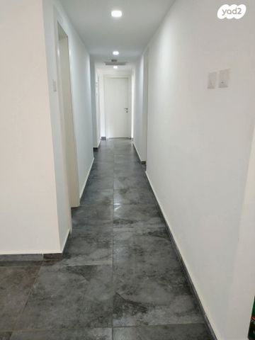 דירה, מצדה 10, אורנים, מעלות תרשיחא