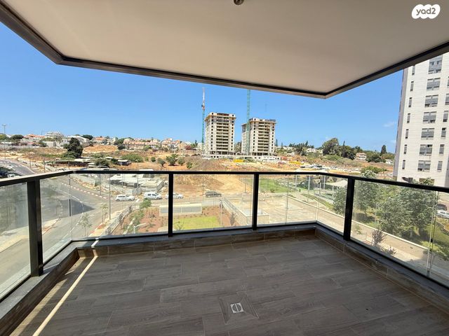 דירה, ד"ר יוסף בורג 1, כוכב הצפון, נתניה