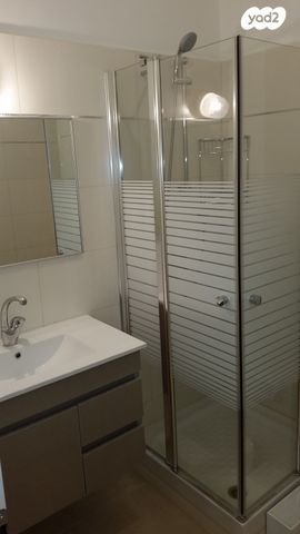 דירה, בן יהודה 7, מרכז העיר, ירושלים