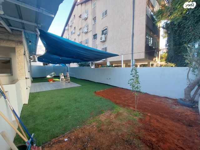 בית פרטי/ קוטג', הבריגדה 1, אבני חן, רחובות