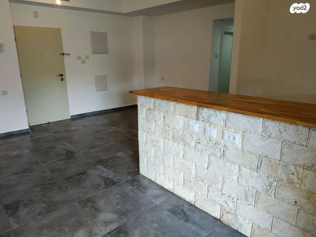 דירה, מצדה 10, אורנים, מעלות תרשיחא