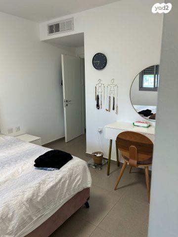 דירה, אליהו הנביא 52, פסגות אפק, ראש העין