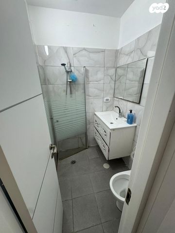 יחידת דיור, דוד רמז 61, ב' / צפון מערב העיר, רחובות