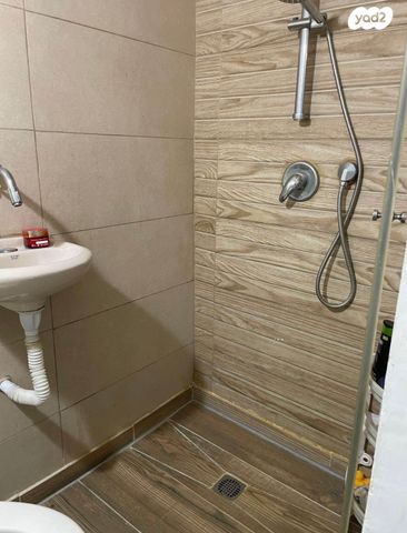 דירה, הגפן 28, המושבה הגרמנית, חיפה