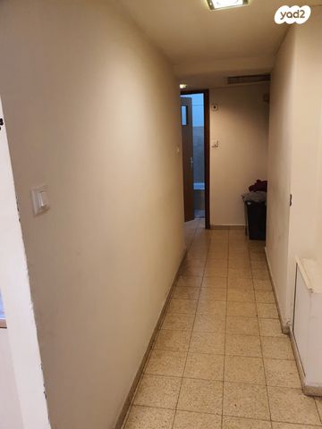 משה רחמילביץ' 153