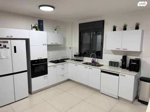 דירה, רוטשילד 162, המרכז השקט / מרכז העיר, פתח תקווה