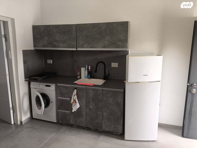 דירה, הוגו מולר 28, מרכז העיר, קרית אתא