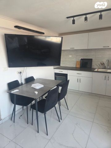 דירה, טולידאנו 50, שיכון א, טבריה