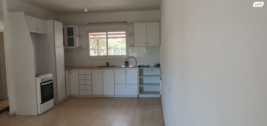 בית פרטי/ קוטג', דרך חומה ומגדל 1, חניתה, חניתה