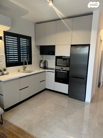 דירה, אסתר המלכה 46, רובע יזרעאל סביוני העמק, עפולה