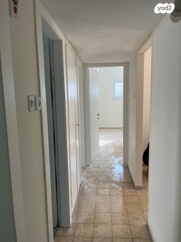 דירה, האגדה 11, עליות, רמת גן