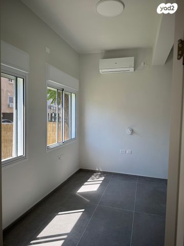 דירת גן, ברוריה 31, נחלת יצחק, תל אביב יפו