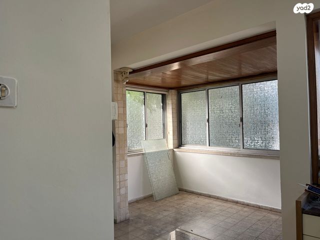 דירה, האגדה 11, עליות, רמת גן