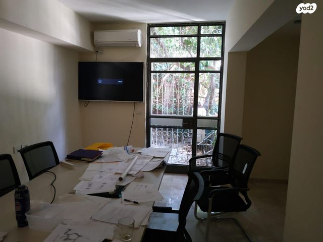 דירה, נעמי 19, גבעת חנניה, אבו תור, ירושלים