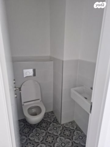 דירה, תוצרת הארץ 5, נחלת יצחק, תל אביב יפו