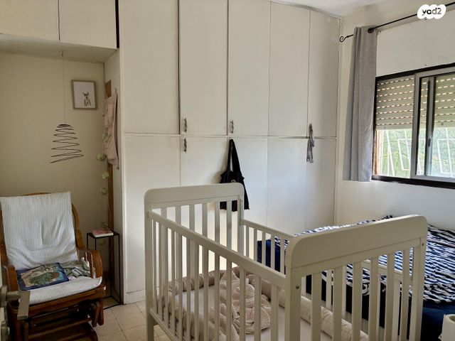 דירה, מצולות ים 12, חברת חשמל, גבעתיים