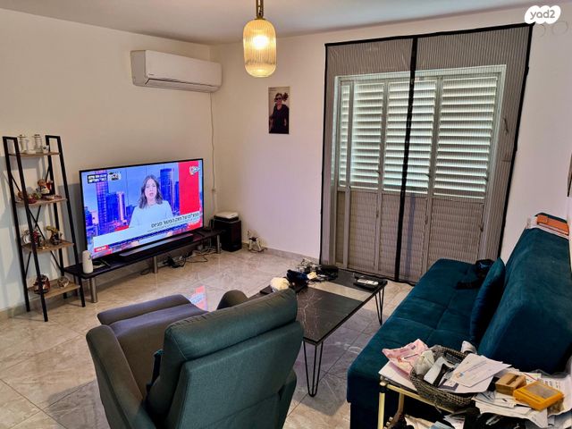 דירה, שמעון 25, לבאות, ערד